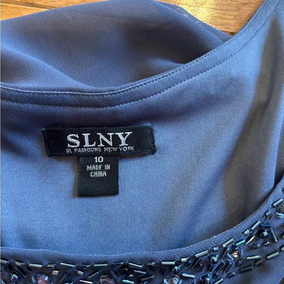 SLNY chiffon tiered beaded dress womens size 10 NWT - Picture 2 of 3